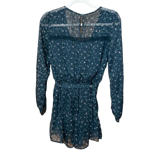 Abercrombie & Fitch Black Floral Romper Size Medium - Picture 3 of 3